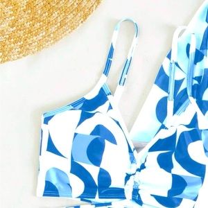 Womens 3 piece swimsuit size Large ❤️❤️